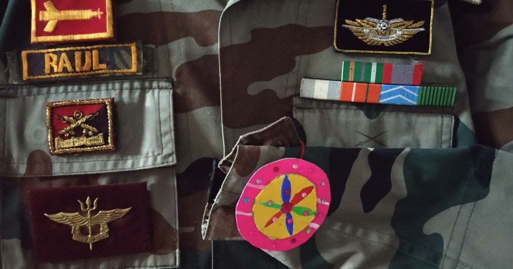 indian army uniform badges